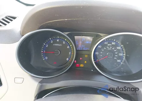 2011 Hyundai Tucson Limited from USA, damaged, VIN KM8JU3AC1BU270526